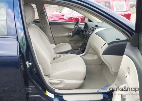 2013 Toyota Corolla S/Le из США, поврежденный, VIN 2T1BU4EE8DC092849